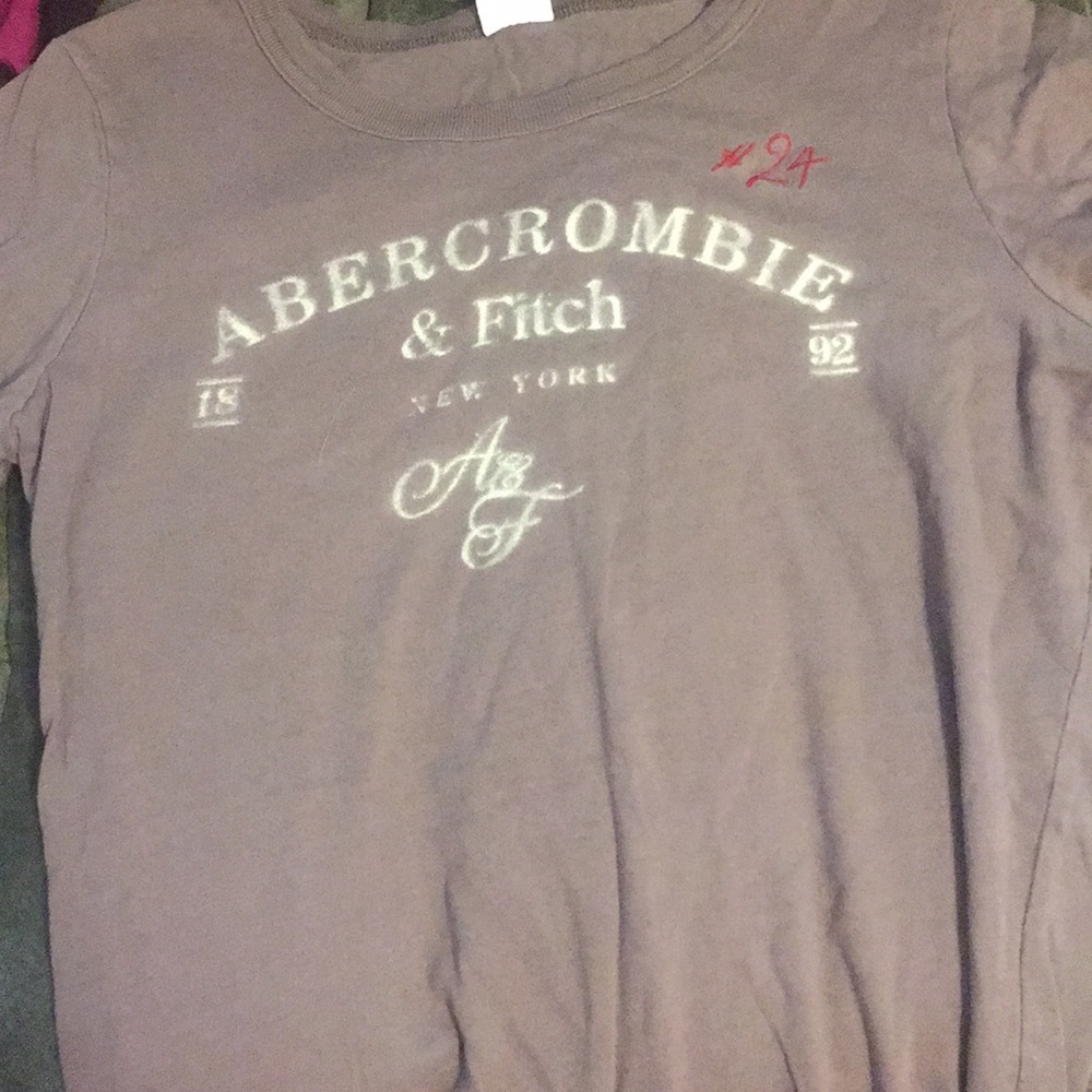 Tee shirt